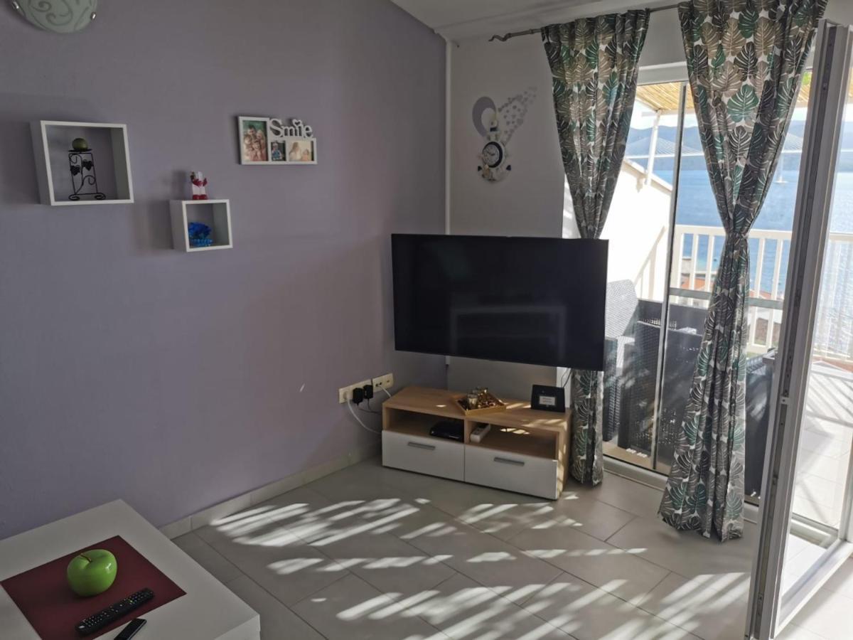 Apartman Sutalo โกมาร์นา ภายนอก รูปภาพ